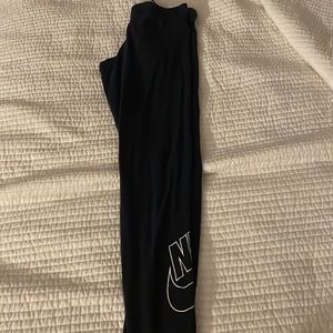 Nike leggings